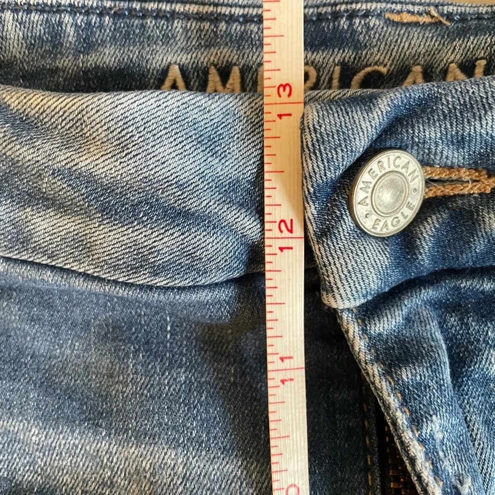 American Eagle Super Destroyed Curvy Super Hi Rise Jeggings - Picture 7 of 10